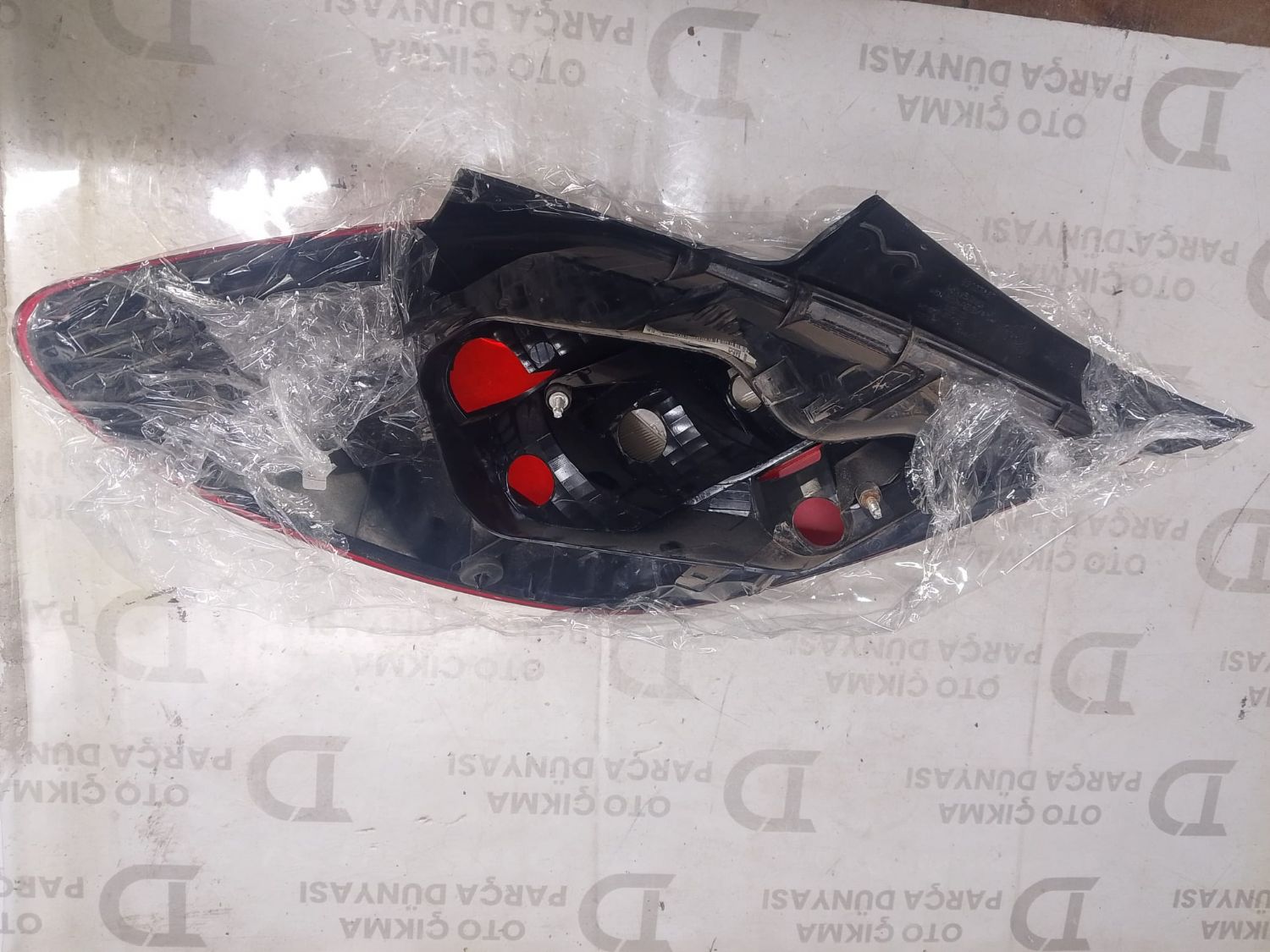 OPEL CORSA D SA� ARKA STOP